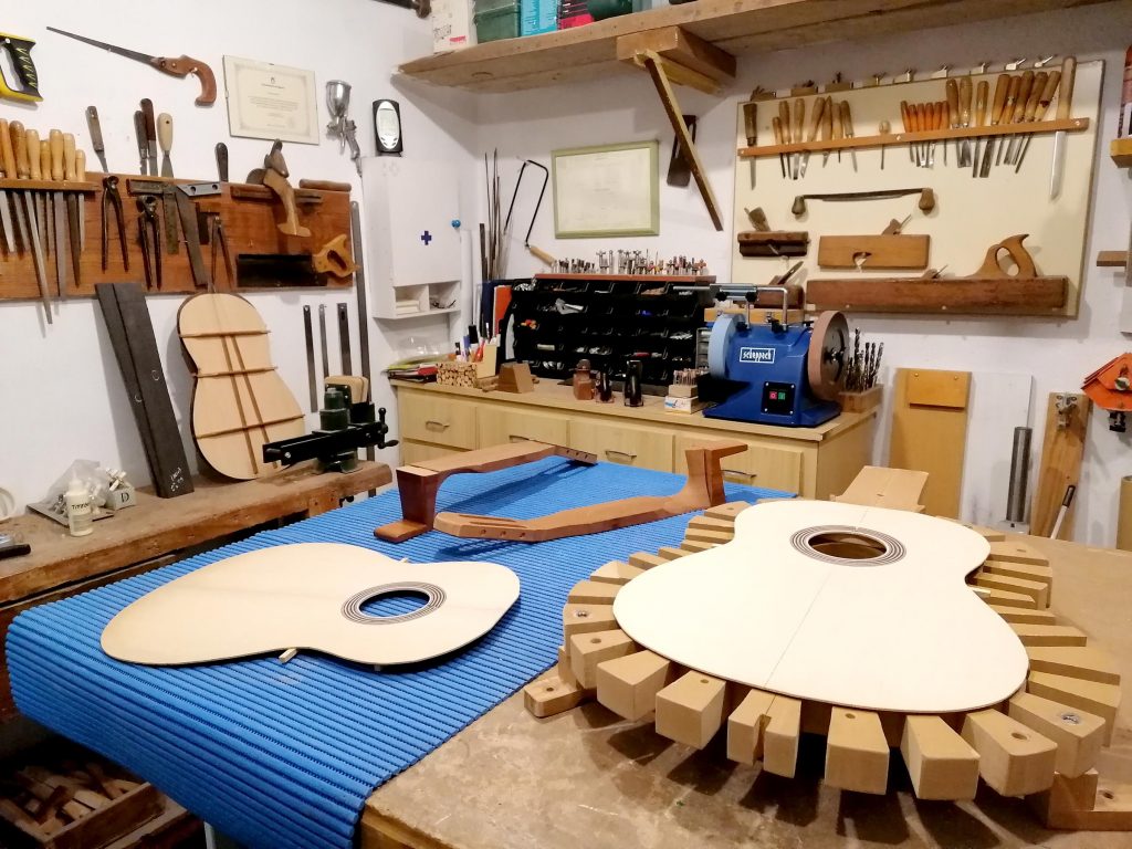 taller de luthier de guitarras españolas en Madrid
